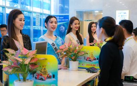Top 60 Hoa hậu Hoàn vũ Việt Nam 2019 trải nghiệm sản phẩm dịch vụ tài chính hiện đại tại Nam A Bank