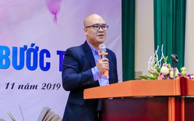 Bài phát biểu chạm đến trái tim sinh viên của giám đốc trường Doanh Nhân CEO Việt Nam