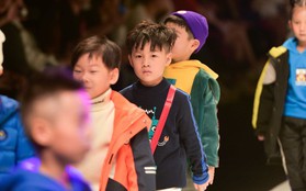 Học trò Xuân Lan tự tin sải bước tại Shanghai Fashion Week 2019