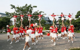 “Mục sở thị" nơi tranh tài đẹp như tranh vẽ của Top 16  Flashmob - "Sóng tuổi trẻ"