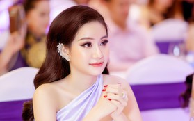 Á hậu Huyền Cò nhận lời mời làm giám khảo cuộc thi Hoa hậu Doanh nhân Thế giới 2019