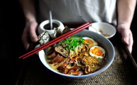 Bàn về giá cả mì ramen: liệu có phải là đắt?