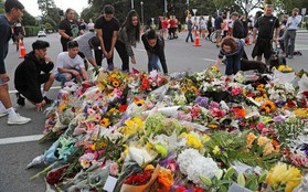 New Zealand: Nghi phạm vụ xả súng im lặng khi ra tòa