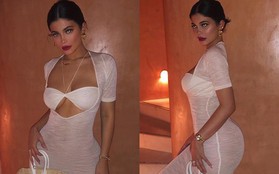 Dính tin đồn mang thai và quyết làm mẹ đơn thân, Kylie Jenner khoe luôn ảnh mặc váy bó sát khoe eo nhỏ khó tin