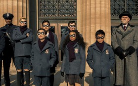 4 lí do khiến "The Umbrella Academy" nổi bần bật giữa một rừng phim siêu anh hùng