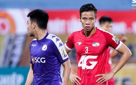 HLV Hà Nội FC: "Quế Ngọc Hải xứng đáng nhận thẻ đỏ với 4 vết giày đinh hằn trên ống đồng Văn Kiên"