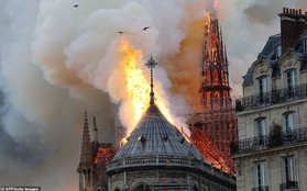Cháy Nhà thờ Đức Bà Paris: Tổng thống Trump cùng các nguyên thủ quốc gia trên thế giới bày tỏ sự đau lòng trước vụ việc
