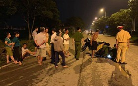 Hà Nội: Nửa đêm phát hiện 2 nạn nhân trọng thương nằm giữa đường, nghi bị ô tô tông trúng rồi bỏ chạy