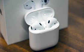 Đừng bao giờ đeo AirPods đi tập gym hay chạy bộ, trừ khi bạn muốn ví tiền ngày một dẹp lép!