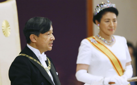 Tân Nhật hoàng Naruhito kế thừa ngôi vị, thời kì Lệnh Hòa chính thức bắt đầu