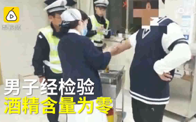 Tài xế Trung Quốc suýt bị CSGT phạt nặng vì nồng độ cồn quá cao do ăn nhiều sầu riêng