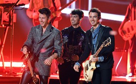 Jonas Brothers và hành trình 14 năm: Từ "hoàng tử teen" của Disney thành các "anh già” làng nhạc Pop thế nào?