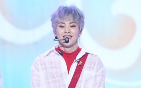 Fanmeeting đẫm nước mắt của Xiumin trước khi nhập ngũ: EXO bất ngờ tham dự, còn Lay đang làm gì?