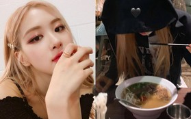 Rosé liên tục "thả thính" fan Việt: Vừa hứa sẽ cùng BLACKPINK sang Việt Nam, tối khuya lại khoe đi ăn phở