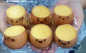 Muôn kiểu ăn bánh flan từ quen đến lạ của người Sài Gòn: ăn cả trong quả bí và vỏ trứng