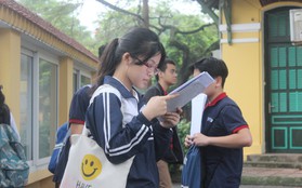 Thi lại lớp 10 ở Quảng Bình: Phụ huynh sẽ kiện nếu kết quả thấp hơn