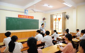Nghệ An: Công bố điểm chuẩn, thủ khoa các lớp Trường THPT chuyên Phan Bội Châu