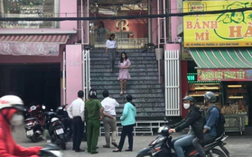 Cơ quan chức năng vào cuộc vụ shop đồ lưu niệm ở Sài Gòn thu phí gửi xe 200.000 đồng vì khách không mua hàng