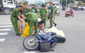 Người thân gào khóc bên thi thể cụ ông 74 tuổi bị xe tải tông chết thảm