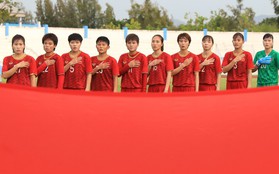 Tuyển nữ Việt Nam vào chung kết kịch tính sau pha phản lưới nhà cực khó tin ở bán kết AFF Cup nữ 2019