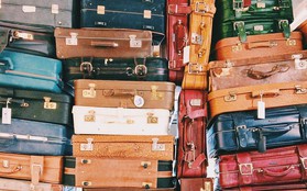 Điều gì sẽ xảy ra với những hành lý bị thất lạc ở sân bay, không có ai tới nhận?