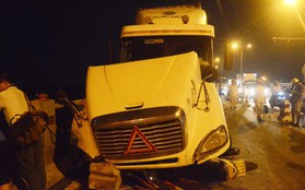 Vụ xe container tông hàng loạt xe máy trên cầu Thanh Trì: Nạn nhân rơi xuống sông Hồng đã tử vong, tài xế đến công an trình diện