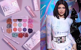 Kylie Jenner bắt tay nhà mốt Balmain cho ra lò BST mỹ phẩm hàng hiệu "xịn sò" đẹp như mơ