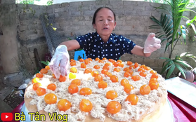 Ai từng "huynh đệ tương tàn" vì miếng trứng muối sẽ "phát hờn" với chiếc bông lan "to nhất Việt Nam" có tới 100 quả trứng muối của bà Tân Vlog