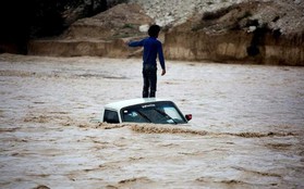 Lũ lụt tại miền Nam Iran làm 46 người thương vong