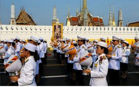 Từ hoàng gia đến đời sống thường dân, bói toán xuất hiện khắp Thái Lan