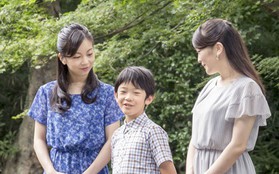 Nhật Bản: Truy tìm kẻ đặt dao vào ngăn bàn học của Hoàng tử 12 tuổi