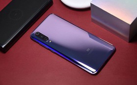 Sếp Xiaomi làm rơi Mi 9 xuống nước đến nỗi liệt cảm ứng, may mắn nhờ mẹo này nên máy lại dùng bình thường