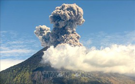Indonesia đưa ra cảnh báo nguy hiểm với hàng không do núi lửa phun trào