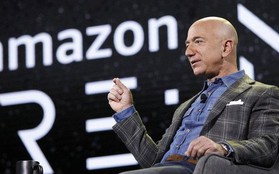 Jeff Bezos: Tôi muốn cứu nhân loại bằng cách lên Mặt Trăng