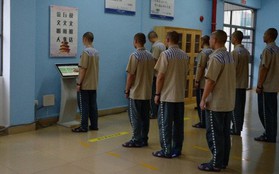 Nhà tù Trung Quốc cho phạm nhân mua sắm online, sau 4 tháng có ngay 400.000 đơn đặt hàng