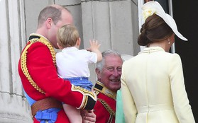Không phải mẹ Kate hay bố William, Hoàng tử Louis chỉ dành tình cảm đặc biệt cho nhân vật này với khoảnh khắc ấm áp đến tan chảy trái tim
