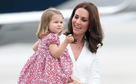 Công chúa Charlotte dù đang nghỉ hè vẫn thích đến trường cho thấy sự khác biệt trong cách dạy con của Công nương Kate
