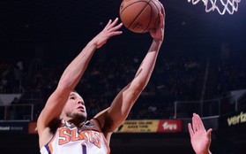 NBA 19-20: Devin Booker ghi 40 điểm, Phoenix Suns chấm dứt mạch toàn thắng của Philadelphia 76ers