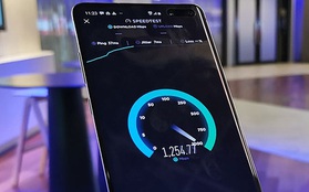 Mạng 5G nhanh hơn bao nhiêu lần 4G: Kết quả có ngay sau pha "chiến nhau" giữa smartphone 5G và iPhone 11