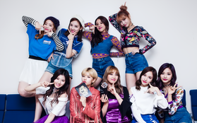 Sau cuộc chạy đua nước rút, TWICE chính thức đạp đổ ngôi vương của SNSD ở mảng album suốt 8 năm để xác lập kỉ lục thập kỉ