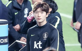 Profile cực phẩm vừa ghi bàn giúp Hàn Quốc vượt qua vòng bảng U23 châu Á: Đẹp trai hết nấc, mới 22 tuổi đã cao 1m85, bụng 6 múi đều tăm tắp như bắp ngô