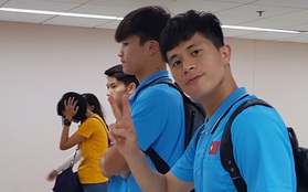 ĐT U23 Việt Nam đã đặt chân tới Bangkok, dồn sức cho trận đấu cuối vòng bảng