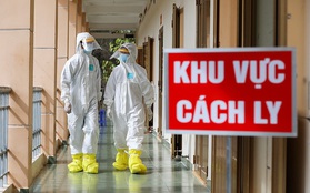 Cháu bé 3 tháng tuổi nhiễm virus Covid-19 được chuyển lên Bệnh viện Nhi Trung ương điều trị cách ly