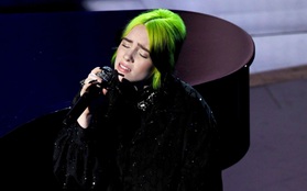 Khỏi cần chờ ai chê, Billie Eilish thẳng thừng gọi màn trình diễn tại Oscar 2020 của mình là "Rác rưởi!"