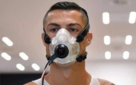 Từ nơi cách ly, Ronaldo nhắn nhủ fan cảnh giác với dịch Covid-19