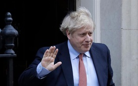 Thủ tướng Anh Boris Johnson rời phòng điều trị tích cực