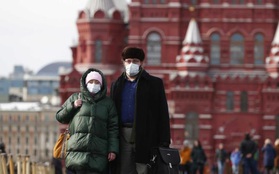 COVID-19: Pháp vượt mốc 13.000 người chết, Nga có thêm hơn 1.600 ca nhiễm/ngày