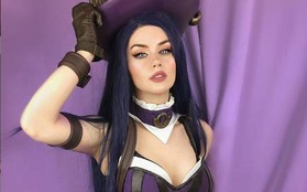 Cosplayer người Nga hóa thân thành "Cảnh sát trưởng Piltover" Caitlyn siêu nóng bỏng!