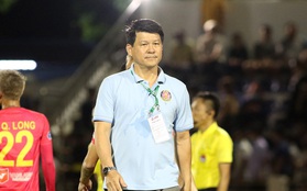 Giảng viên châu Á đầu tiên của bóng đá Việt Nam chỉ ra điều Cúp Quốc gia phải cải thiện gấp nếu vẫn muốn có tiền tài trợ