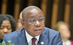Bộ trưởng Y tế Ghana nhiễm Covid-19